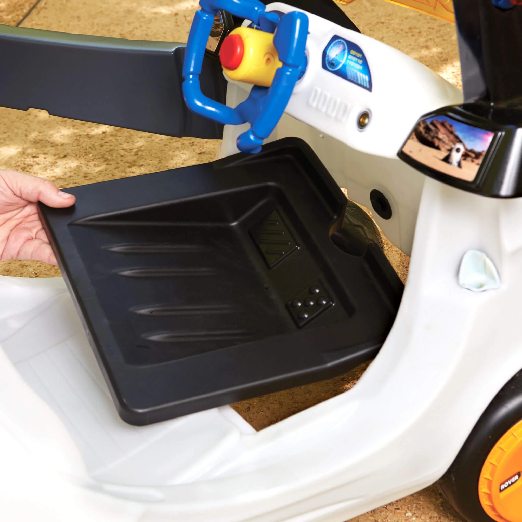 รถขาไถแอดเวนเจอร์ โรเวอร์ Little Tikes Adventure Rover