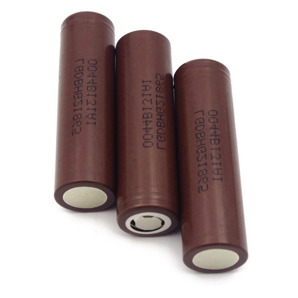 ถ่านชาร์จ 18650 3.7V 2200mah สีน้ำตาล ก้อนละ 90 บาท (ใช้กับเครื่องวัดอุณหภูมิรุ่น K3)