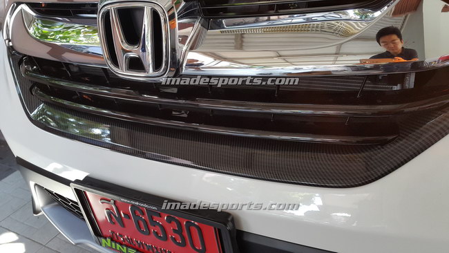 คิ้วช่องลมกระจังหน้า CRV G5 (Black Kevlar/ Silver)