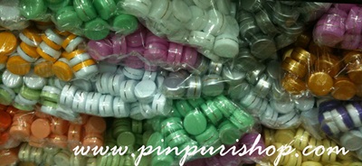 กระปุกครีม พลาสติก ทรงกลม พร้อมแผ่นพาสติกปิดครีม ขนาด 5 กรัม 100 กระปุก ราคา 280 บาท
