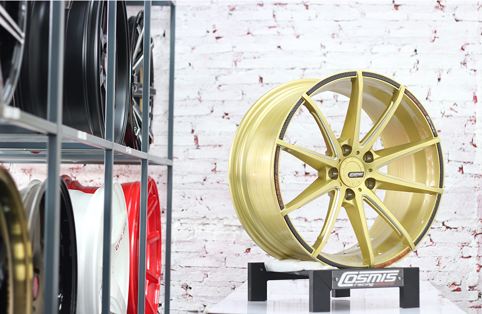 ล้อแม็กขอบ18 COSMIS INNERLINE S.2 สีทอง สำหรับรถกระบะ/เก๋ง (ราคา4วง)