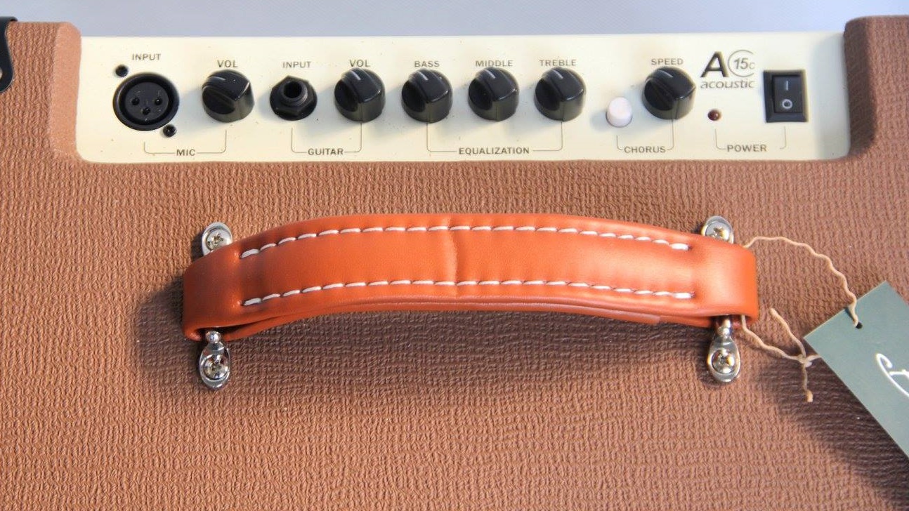 แอมป์กีตาร์โปร่ง Bullet AC15C+มีแบตเตอรี่ในตัว/สีน้ำตาล