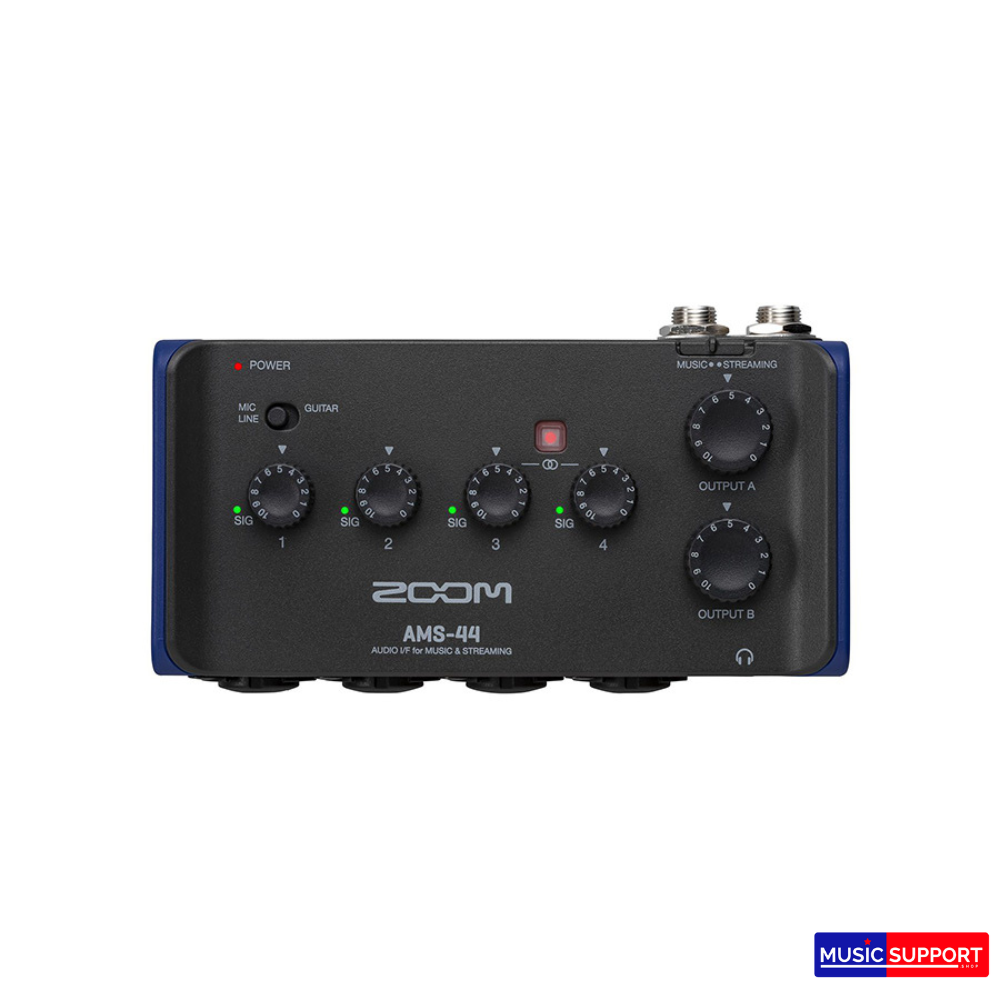 ZOOM AMS-44 Audio Interface