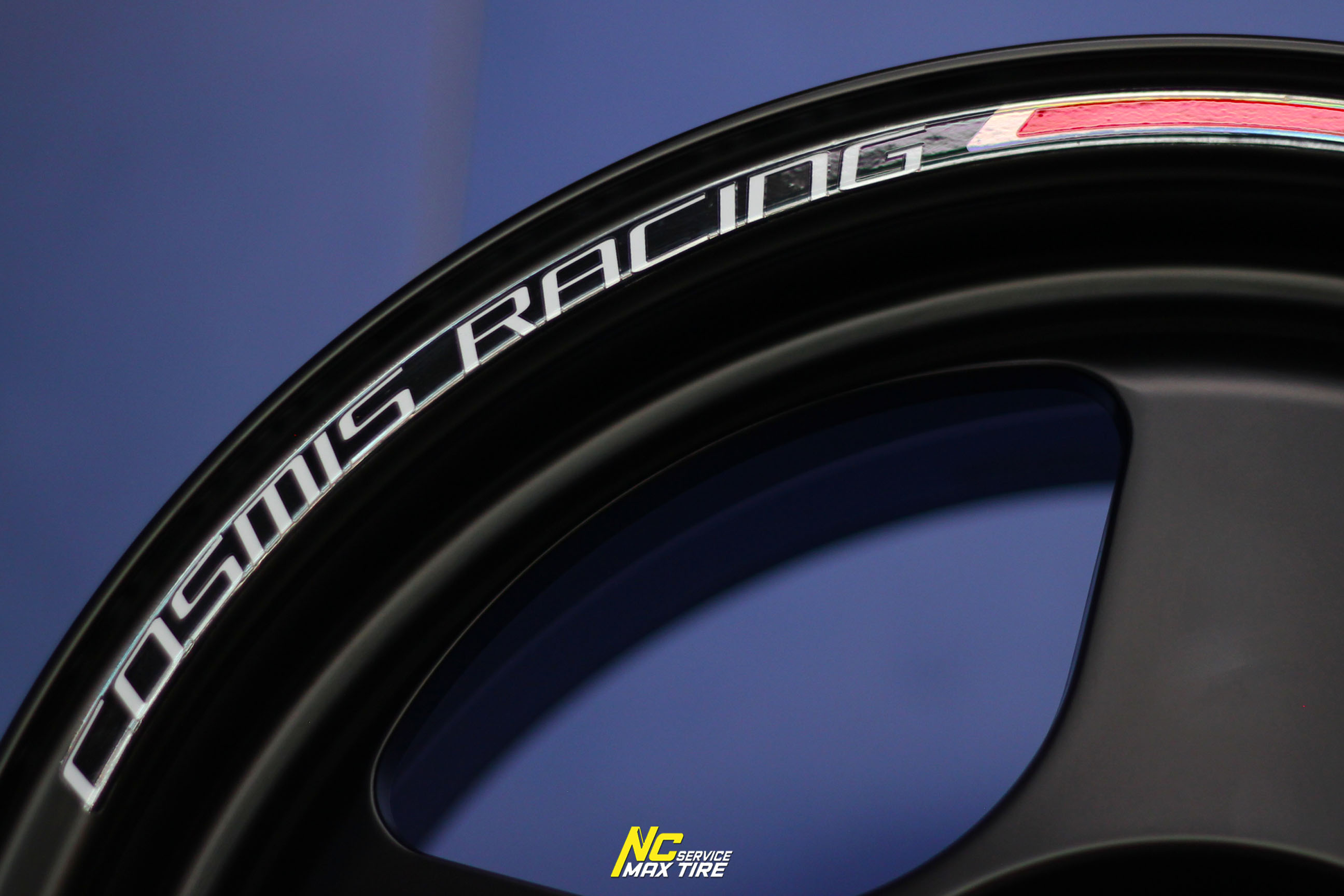 ล้อแม็กขอบ15 / Cosmis / CMR / ล้อแม็กสีดำด้าน / 15X7 4H100 ET35