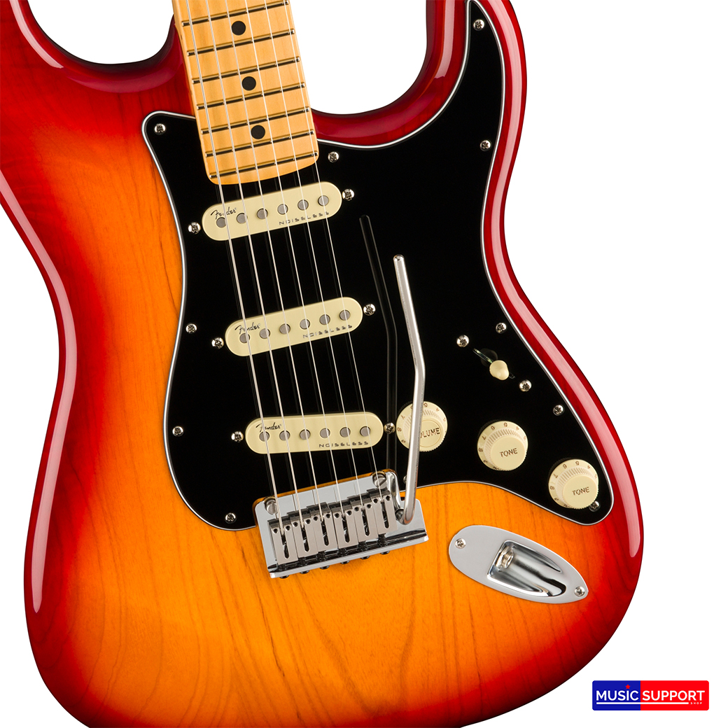 กีตาร์ไฟฟ้า Fender American Ultra Luxe Stratocaster MN
