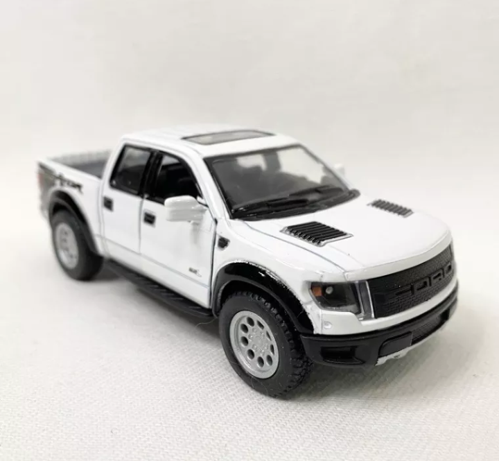 โมเดลรถกระบะ Ford Raptor ปี 2013 อัตราส่วน 1:46 สีขาว