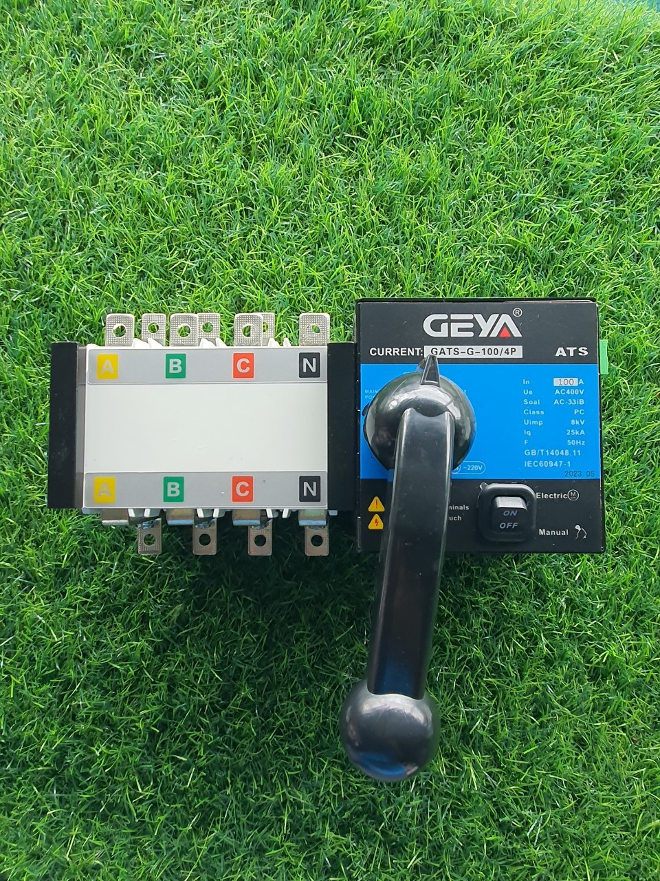 ATS 100A 3Phase /GEYE 100-4P ชิ้น 2024-06-12 10:56:45 2024-06-12 10:56:45