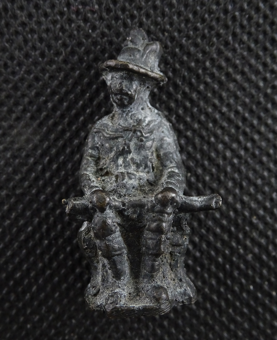 รูปหล่อเหมือนพระเจ้าตากสิน