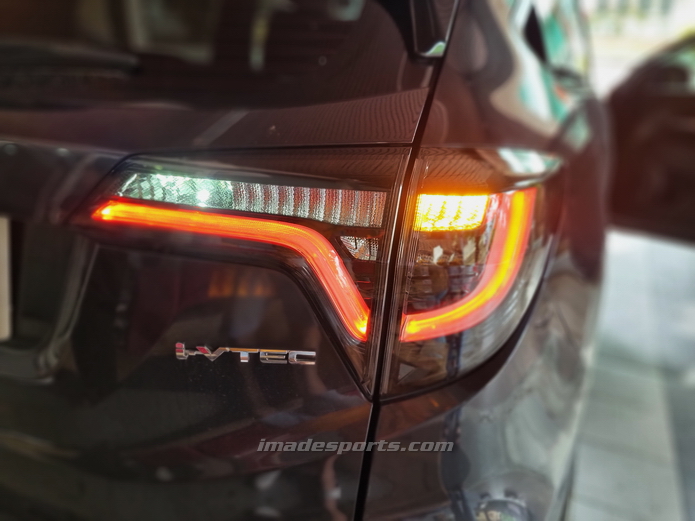 โคมไฟท้าย HRV S-Black Edition STYLE (White)