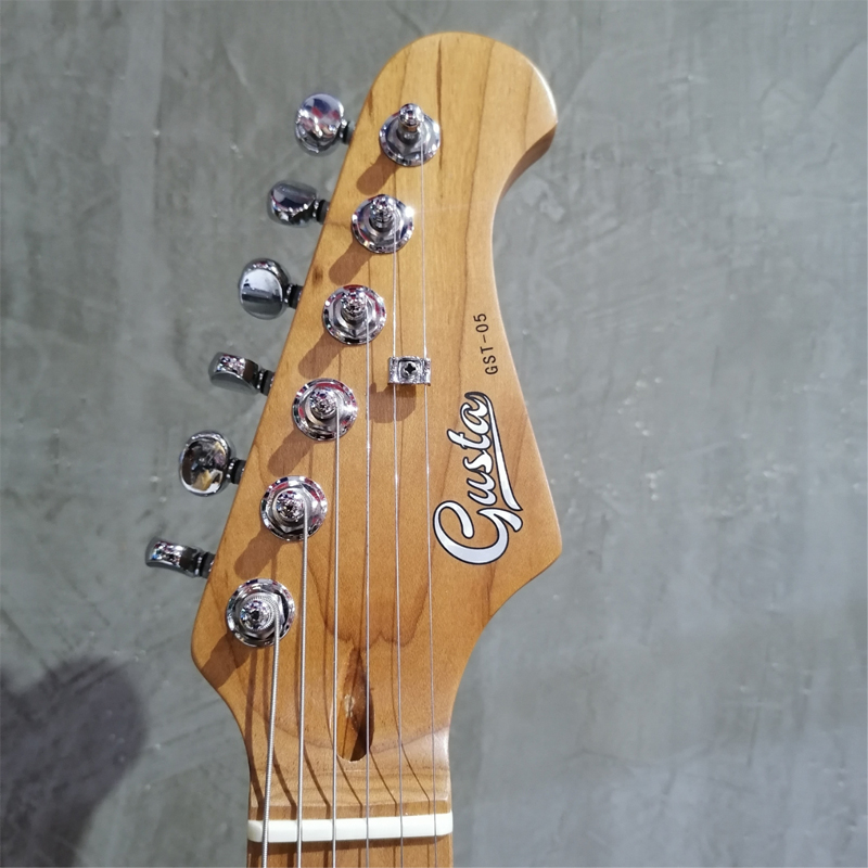 กีตาร์ไฟฟ้า Gusta GST-05 SSS