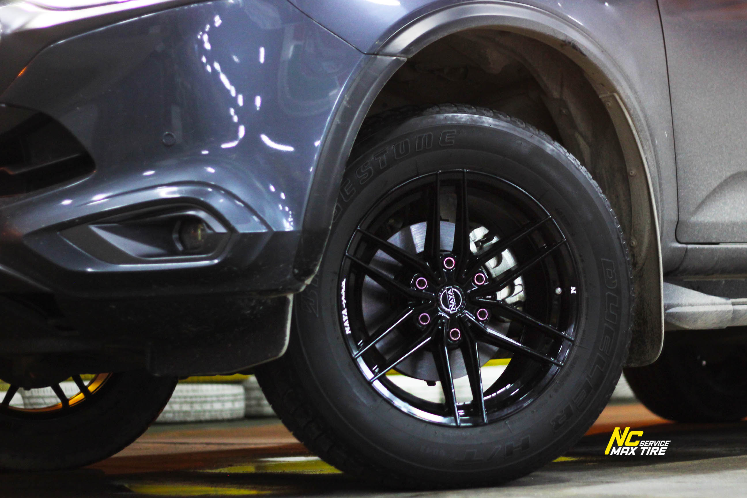 Isuzu Mu-X / ล้อแม็กขอบ18 / Naya / Sport2 / ล้อแม็กสีดำเงาทั้งวง / SUV / PPV / 18X9.0 6H139.7 ET20