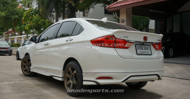 ชุดแต่ง New City Modulo 2014-2016