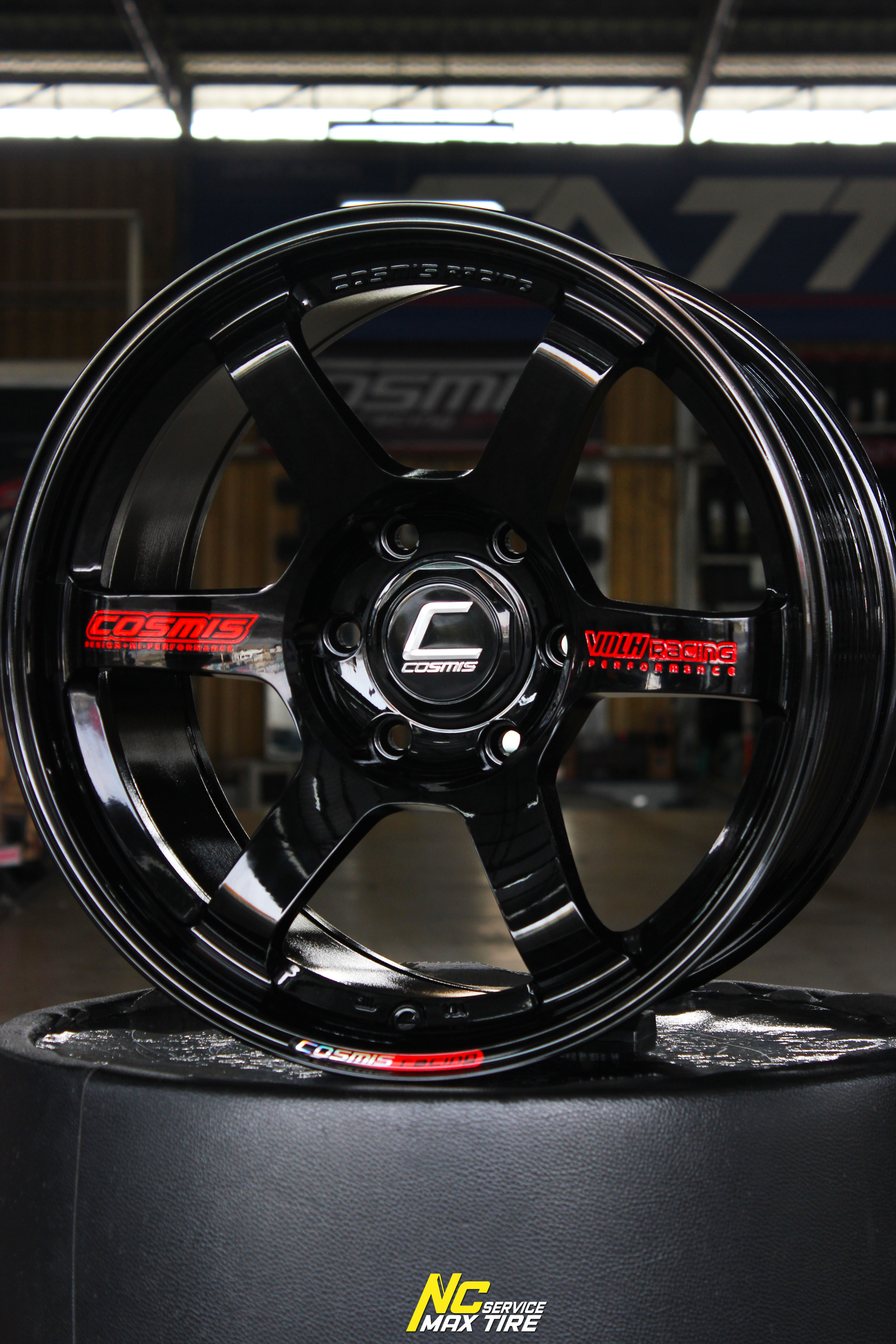 ล้อแม็กขอบ18 / Cosmis / RG-06SR / ล้อแม็กสีดำพิเศษ / DEEP BLACK / ล้อแม็กสำหรับรถกระบะ / SUV / PPV / ล้อแม็กสวยๆ / NC