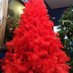 ต้นคริสต์มาสปลอมสีแดงพุ่มหนาแน่น