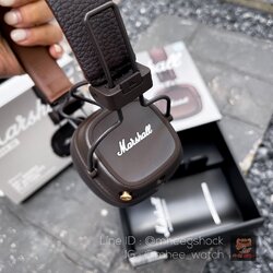 หูฟัง Marshall เสียงทรงพลัง รุ่น Major IV Wireless Headphone สีChocolate หูฟังไร้สาย ใช้งานต่อเนื่องได้ 80ชั่วโมงรองรับการชาร์จไร้สาย รับประกันศูนย์ 1 ปี