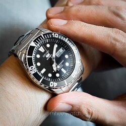 Seiko 5Sport Automatic Submariner Very Rare item SNZF17K1 discontinued