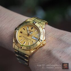 Seiko 5Sports Gold Dial Made in Japan Rare items SNZB26J1