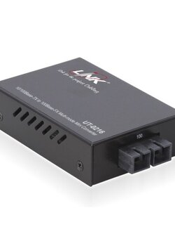 UT-0216 10/100 MINI CONVERTER, SC (MM) w/AC Adapter 2 km
