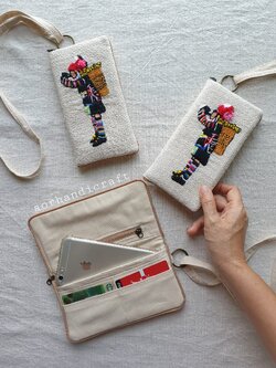 Neck pouch wallet กระเป๋าคล้องคอผ้าฝ้ายปักลายชาวเขาเผ่าอาข่า