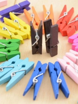 ไม้หนีบจิ๋ว คละสี / 40 อัน