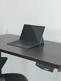 FlexiSpot by Essen 3-Stage Dual Motors Electric Height Adjustable Desk (E3) with Table Top Laminated MDF (Rectangular-Shaped)