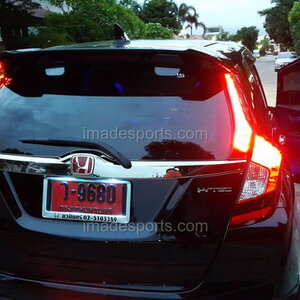 ไฟท้าย แนวตั้ง LED Jazz GK Sport